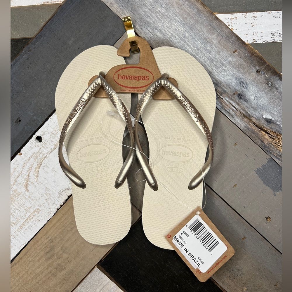 Havaianas Beige and Gold Flip Flops